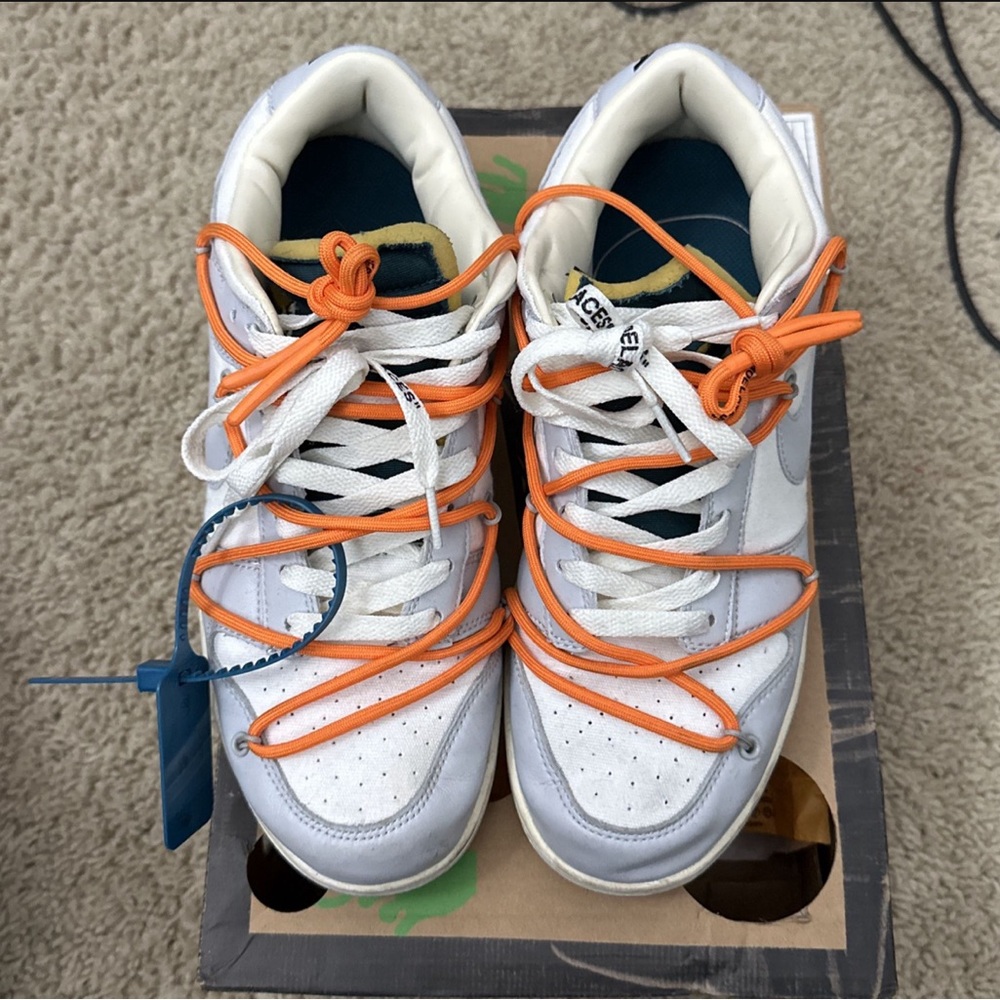nike dunk lows off white lots 44/50.